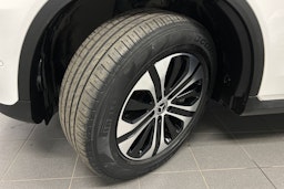 valkoinen Mercedes-Benz GLC 2021 kuva 13.