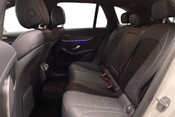 valkoinen Mercedes-Benz GLC 2021 kuva 10.