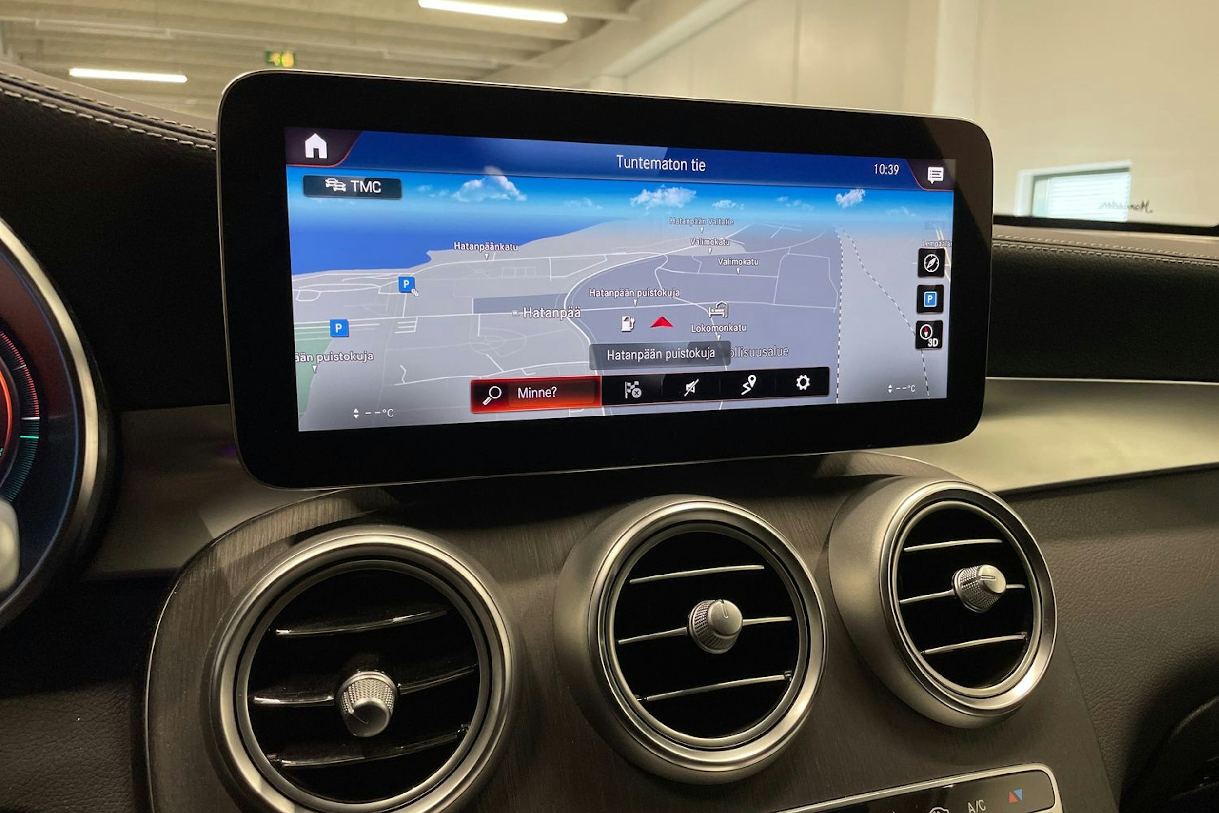 valkoinen Mercedes-Benz GLC 2021 kuva 22.