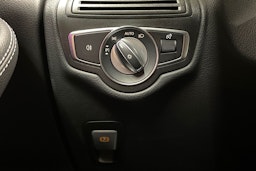 valkoinen Mercedes-Benz GLC 2021 kuva 25.