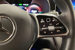 valkoinen Mercedes-Benz GLC 2021 kuva 29.