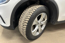 valkoinen Mercedes-Benz GLC 2021 kuva 11.