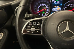 valkoinen Mercedes-Benz GLC 2021 kuva 12.