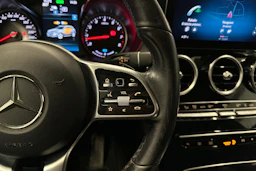 valkoinen Mercedes-Benz GLC 2021 kuva 13.