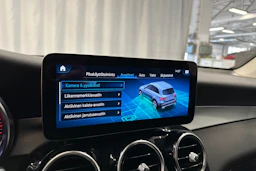 valkoinen Mercedes-Benz GLC 2021 kuva 20.