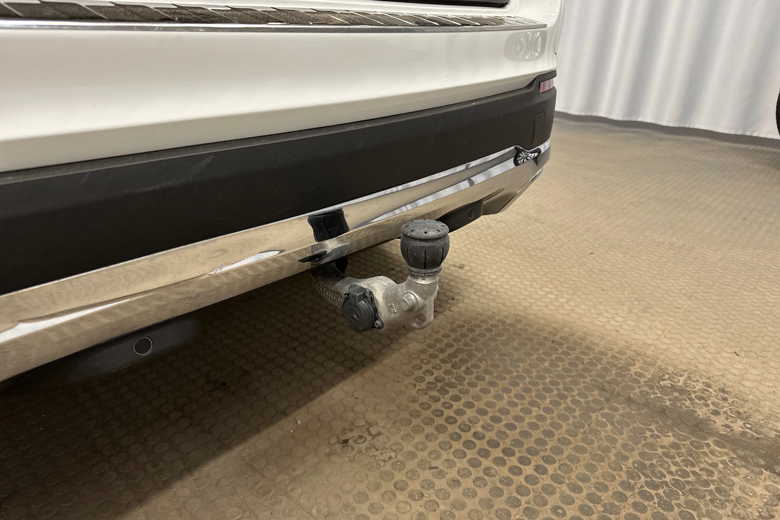 valkoinen Mercedes-Benz GLC 2021 kuva 29.