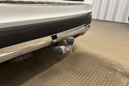 valkoinen Mercedes-Benz GLC 2021 kuva 29.