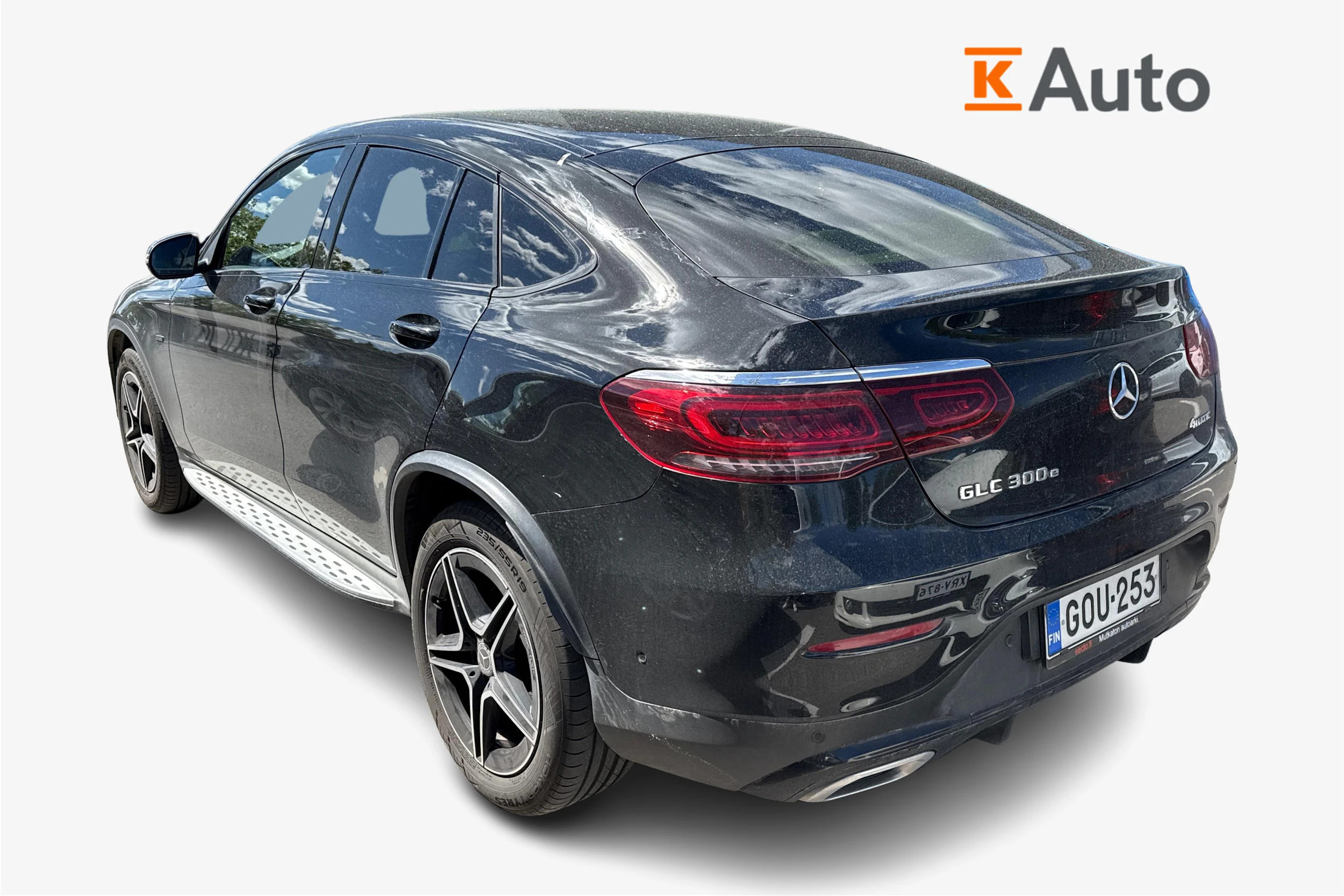 musta Mercedes-Benz GLC 2021 kuva 2.