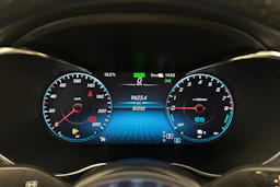 musta Mercedes-Benz GLC 2021 kuva 16.