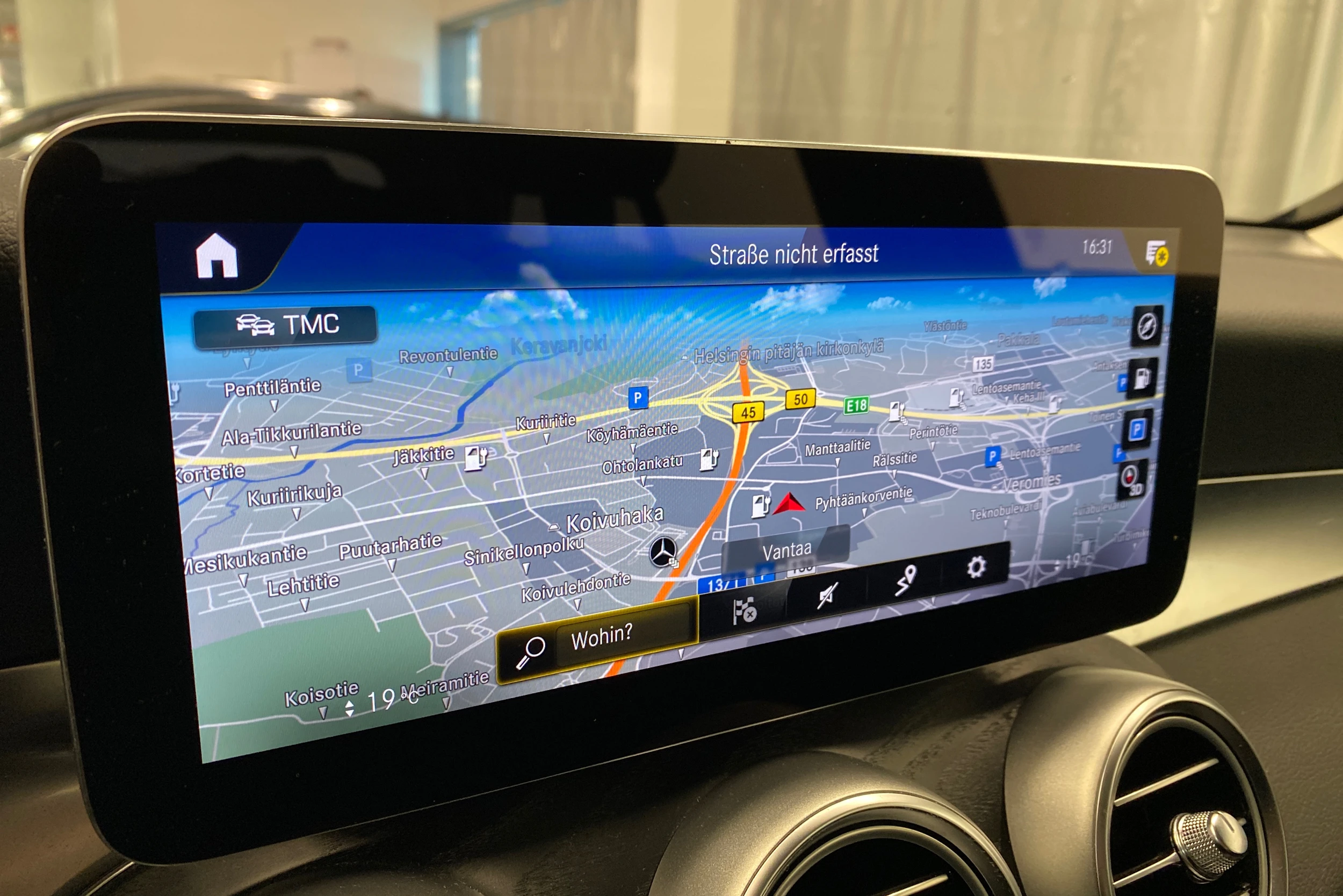 Harmaa Mercedes-Benz GLC 2021 kuva 15.