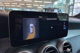 musta Mercedes-Benz GLC 2021 kuva 19.