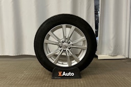musta Mercedes-Benz GLC 2021 kuva 13.