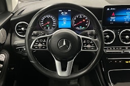 musta Mercedes-Benz GLC 2021 kuva 14.