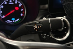 musta Mercedes-Benz GLC 2021 kuva 18.