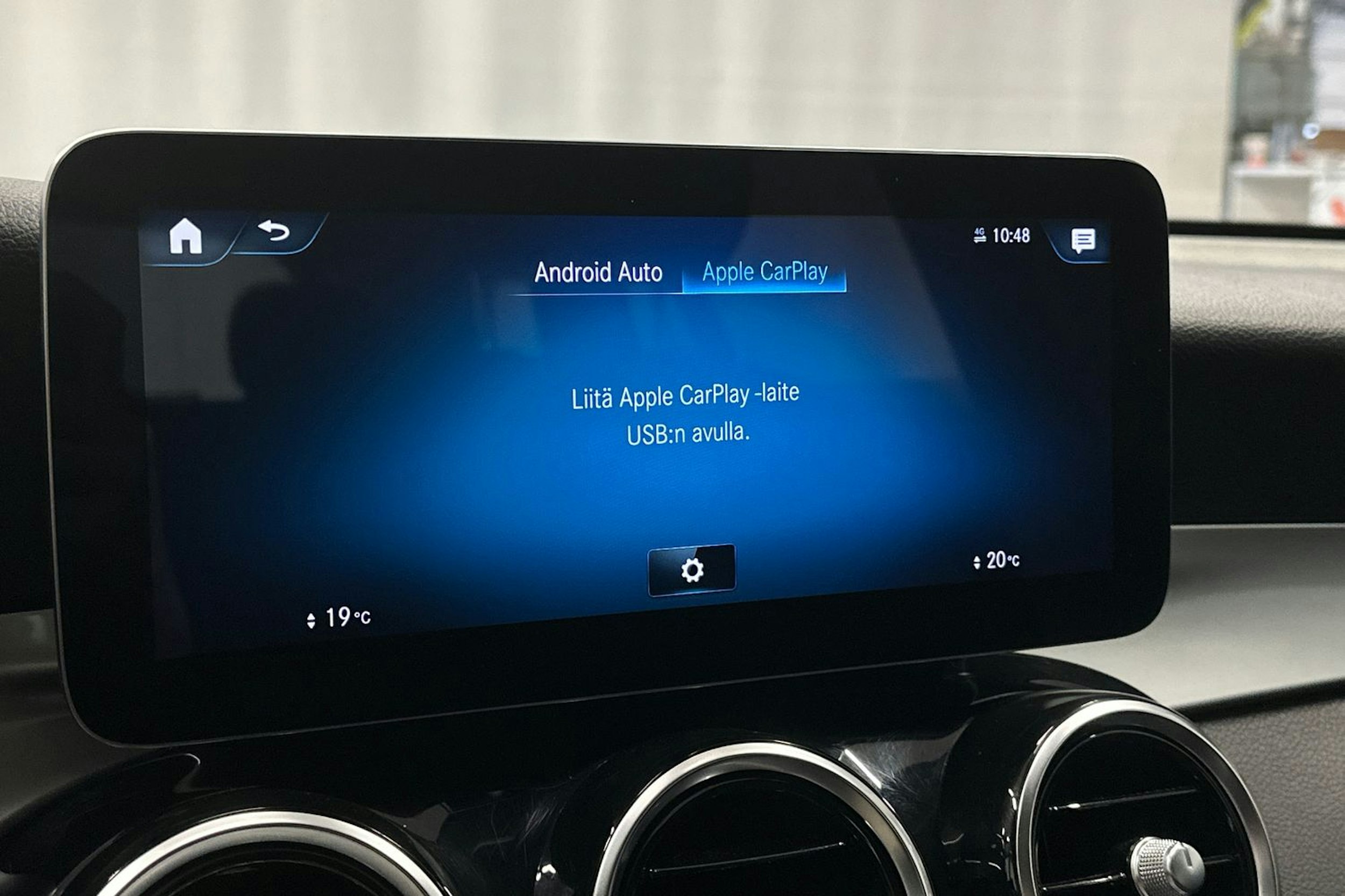 musta Mercedes-Benz GLC 2021 kuva 20.