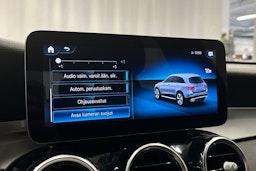 musta Mercedes-Benz GLC 2021 kuva 24.
