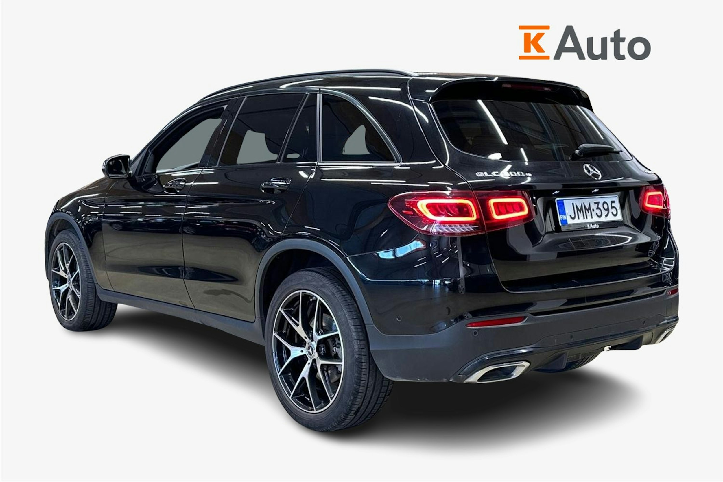 musta Mercedes-Benz GLC 2021 kuva 2.