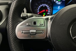musta Mercedes-Benz GLC 2021 kuva 26.