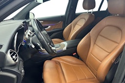 Harmaa Mercedes-Benz GLC 2021 kuva 9.
