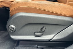 Harmaa Mercedes-Benz GLC 2021 kuva 11.