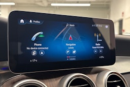 Harmaa Mercedes-Benz GLC 2021 kuva 20.