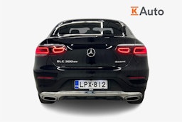 musta Mercedes-Benz GLC 2021 kuva 3.