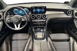 musta Mercedes-Benz GLC 2021 kuva 9.