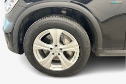 musta Mercedes-Benz GLC 2021 kuva 11.