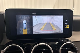 musta Mercedes-Benz GLC 2021 kuva 25.