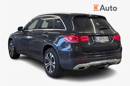 musta Mercedes-Benz GLC 2021 kuva 2.