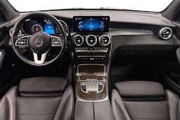 musta Mercedes-Benz GLC 2021 kuva 9.