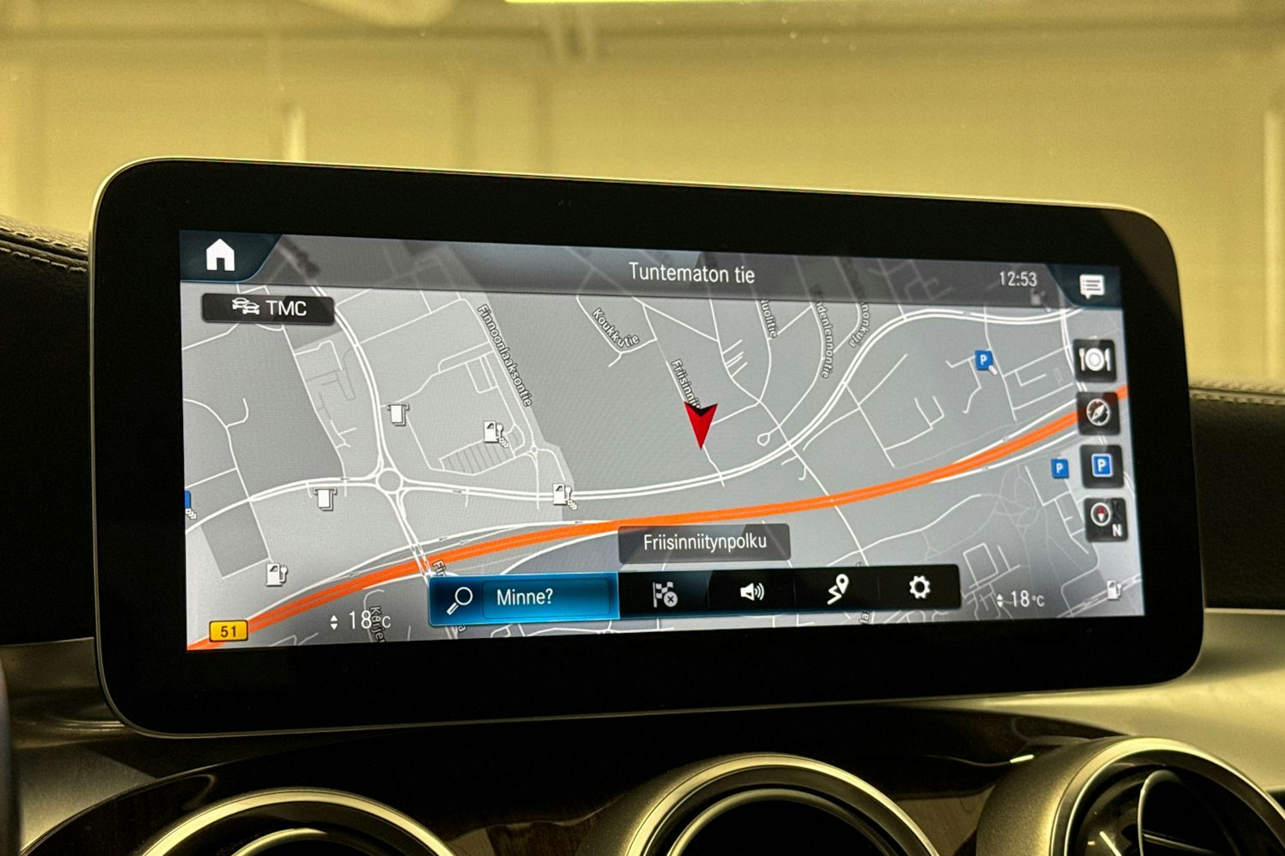 musta Mercedes-Benz GLC 2021 kuva 25.