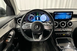 musta Mercedes-Benz GLC 2021 kuva 8.