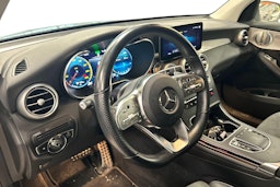 musta Mercedes-Benz GLC 2021 kuva 3.