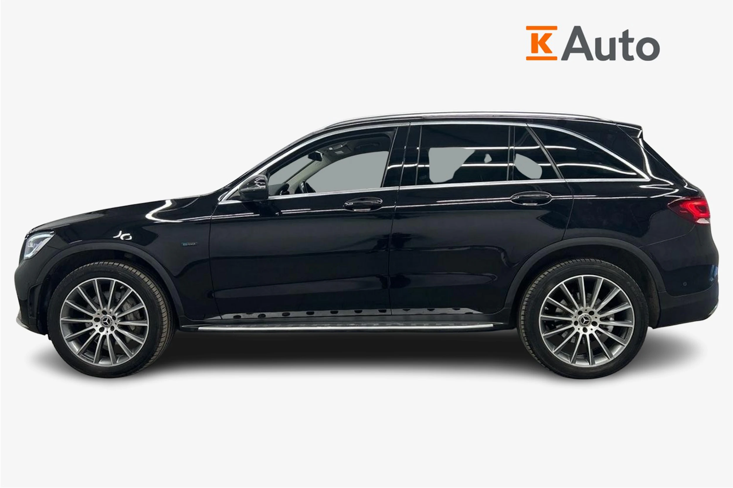 musta Mercedes-Benz GLC 2021 kuva 5.