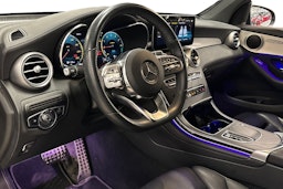 musta Mercedes-Benz GLC 2021 kuva 3.