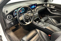 valkoinen Mercedes-Benz GLC 2021 kuva 3.