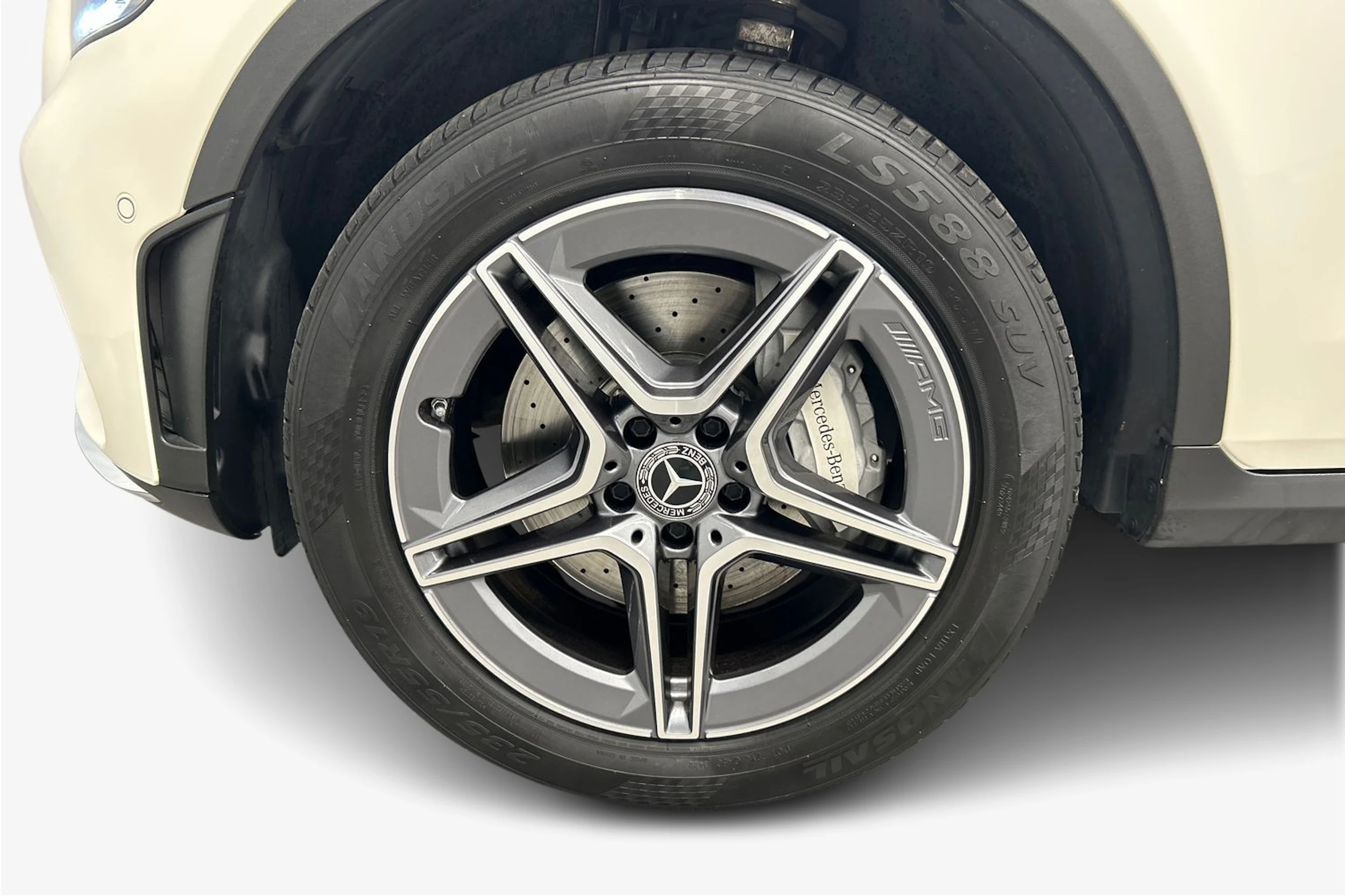 valkoinen Mercedes-Benz GLC 2021 kuva 9.