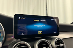 valkoinen Mercedes-Benz GLC 2021 kuva 26.