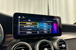 valkoinen Mercedes-Benz GLC 2021 kuva 27.