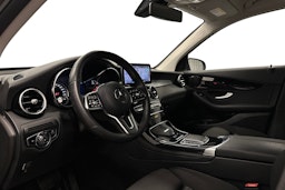 musta Mercedes-Benz GLC 2021 kuva 7.
