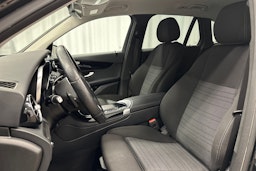 musta Mercedes-Benz GLC 2021 kuva 17.