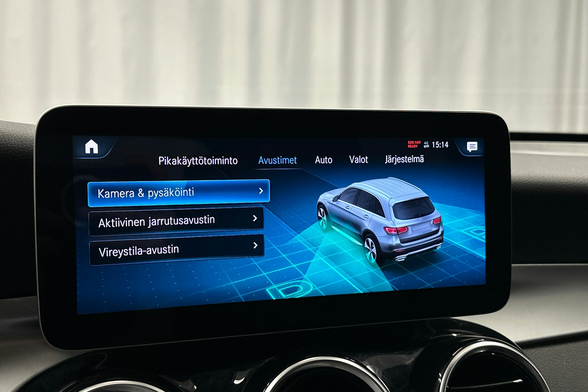 musta Mercedes-Benz GLC 2021 kuva 25.