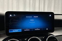 musta Mercedes-Benz GLC 2021 kuva 26.