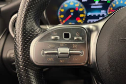 harmaa Mercedes-Benz GLC 2021 kuva 18.