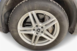 sininen Mercedes-Benz GLC 2021 kuva 9.