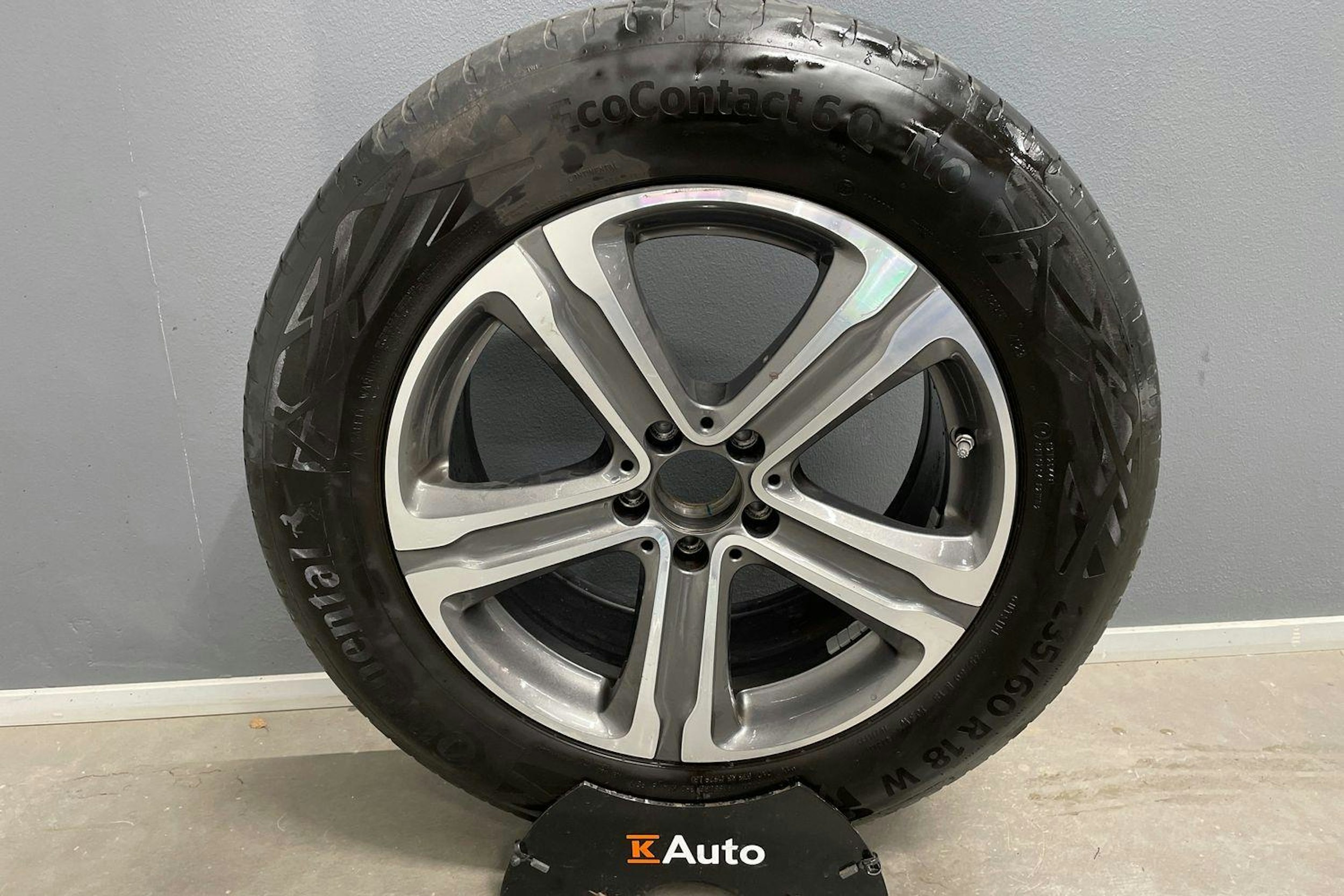 sininen Mercedes-Benz GLC 2021 kuva 10.