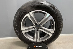 sininen Mercedes-Benz GLC 2021 kuva 10.