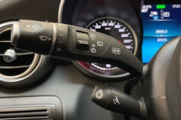 harmaa Mercedes-Benz GLC 2021 kuva 19.