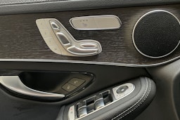harmaa Mercedes-Benz GLC 2021 kuva 23.